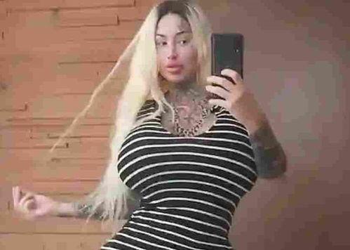 网红巨巨被,网红界的璀璨明星，揭秘其爆红背后的故事