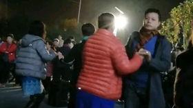 女装大佬模仿网红唱歌,网红歌曲翻唱大挑战！